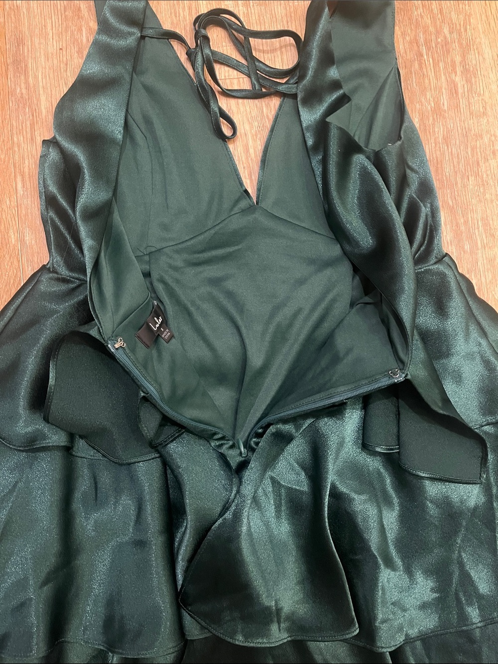 NEW Lulus Green Tiered Mini Dress Satin Sleeveless Holiday Cocktail Small S NWT - Picture 9 of 14